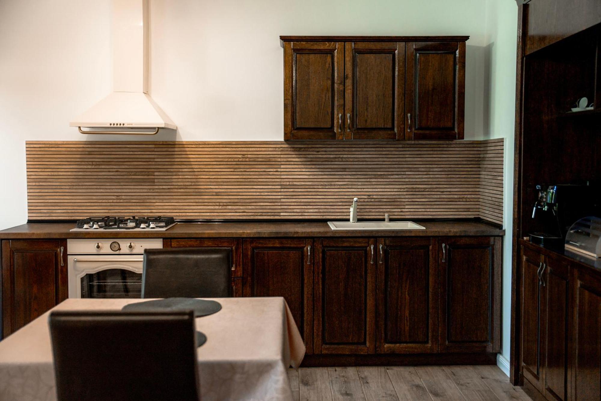 Boutique Marlen Bed & Breakfast Ghimbav Dış mekan fotoğraf