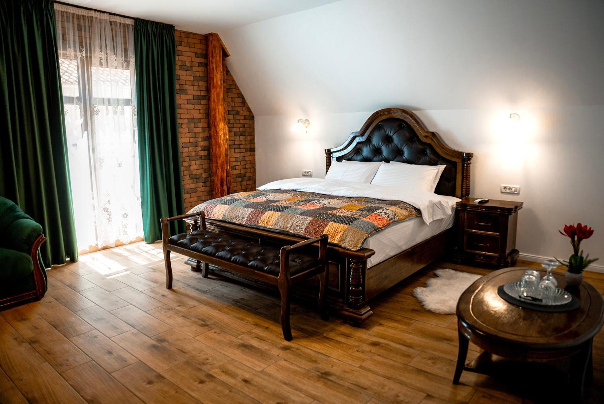 Boutique Marlen Bed & Breakfast Ghimbav Dış mekan fotoğraf